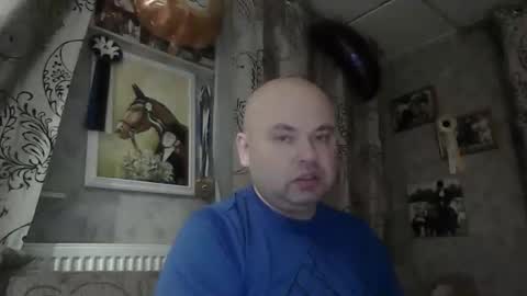 rob18997 online show from 11-17-25, 07:52