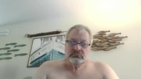Snapshot of rob872217 chatting on 12-15-25, 02:21 rob872217 online show from 12-15-25, 02:21