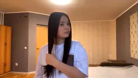 Snapshot of robbimckoy chatting on 02-03-26, 01:05 Aya online show from 02-03-26, 01:05