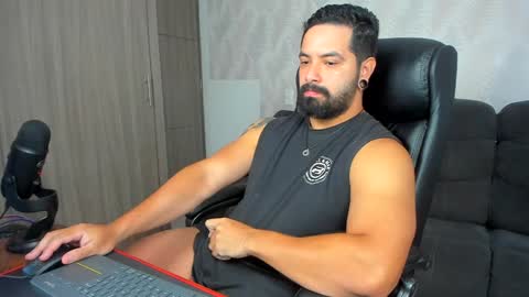 Snapshot of robby_k chatting on 01-16-25, 12:23 Robby online show from 01-16-25, 12:23