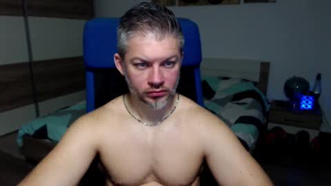 Snapshot of robbyshawz chatting on 01-04-25, 05:27 robbyshawz online show from 01-04-25, 05:27