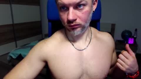 Snapshot of robbyshawz chatting on 01-05-25, 09:05 robbyshawz online show from 01-05-25, 09:05