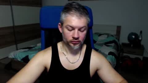 Snapshot of robbyshawz chatting on 01-06-25, 01:08 robbyshawz online show from 01-06-25, 01:08