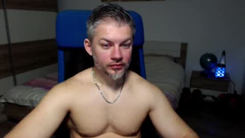 Snapshot of robbyshawz chatting on 02-27-25, 05:24 robbyshawz online show from 02-27-25, 05:24