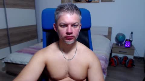 Snapshot of robbyshawz chatting on 09-20-25, 05:30 robbyshawz online show from 09-20-25, 05:30