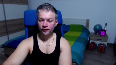 Snapshot of robbyshawz chatting on 10-07-25, 06:43 robbyshawz online show from 10-07-25, 06:43