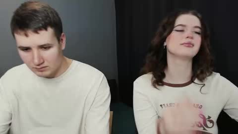 Lisa and Robert  i am online all days 900 am GMT3   online show from 02-23-25, 02:40