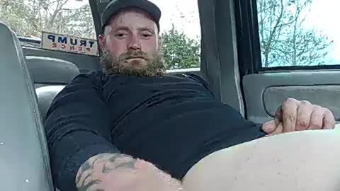 Snapshot of robertd5094 chatting on 02-23-25, 06:23 robertd5094 online show from 02-23-25, 06:23