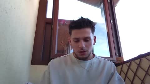 Roberto online show from 09-15-25, 10:59