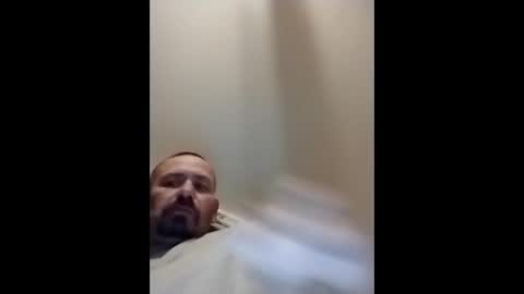 Snapshot of robertsaiz4200 chatting on 03-08-25, 05:17 robertsaiz4200 online show from 03-08-25, 05:17