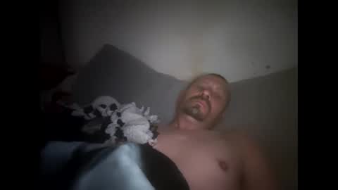 Snapshot of robertsaiz4200 chatting on 02-21-26, 04:30 robertsaiz4200 online show from 02-21-26, 04:30