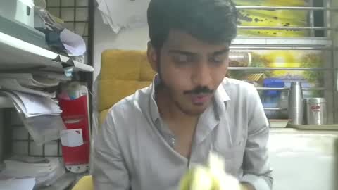 Robertsalia online show from 03-10-25, 12:59