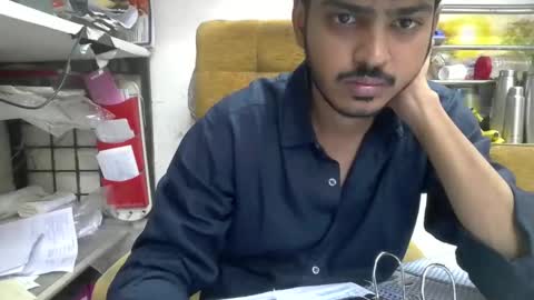 Robertsalia online show from 09-25-25, 11:47