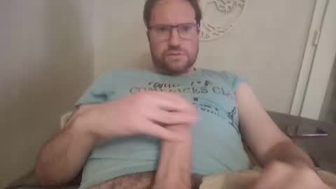 Snapshot of robinouhot chatting on 02-12-25, 04:44 robinouhot online show from 02-12-25, 04:44