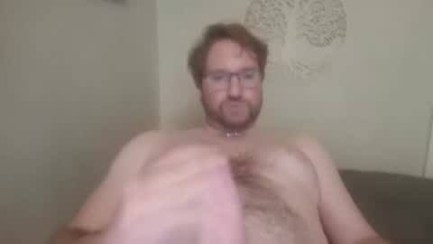 Snapshot of robinouhot chatting on 02-19-25, 01:29 robinouhot online show from 02-19-25, 01:29