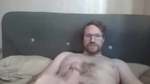 Snapshot of robinouhot chatting on 02-20-25, 08:39 robinouhot online show from 02-20-25, 08:39