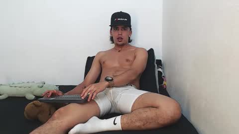 Robisson Zack online show from 02-07-26, 04:33