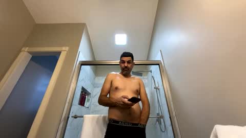 Snapshot of roblatino12 chatting on 02-01-25, 10:02 roblatino12 online show from 02-01-25, 10:02