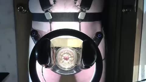 Robodickmilker online show from 02-07-25, 09:37