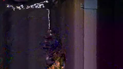 Snapshot of robonuts2004 chatting on 11-24-25, 02:33 Robo Nuts online show from 11-24-25, 02:33