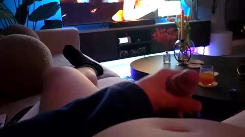 Snapshot of robs8 chatting on 02-17-26, 03:25 The boy next door online show from 02-17-26, 03:25