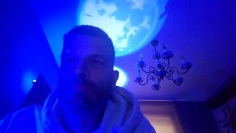 Snapshot of robster010 chatting on 06-03-26, 06:46 robster010 online show from 06-03-26, 06:46