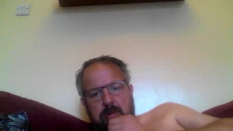 Rob online show from 10-16-25, 02:40