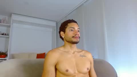 roby_millerr online show from 02-12-25, 03:05