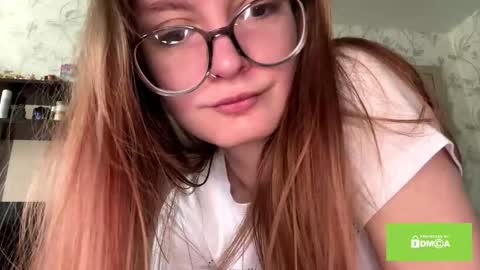 robynsentinella online show from 12-16-25, 12:48