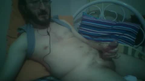 Snapshot of rocco8613is chatting on 12-25-24, 05:37 rocco8613is online show from 12-25-24, 05:37