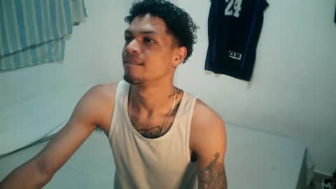 Snapshot of rocco99xx chatting on 10-16-25, 12:39 Rocco online show from 10-16-25, 12:39