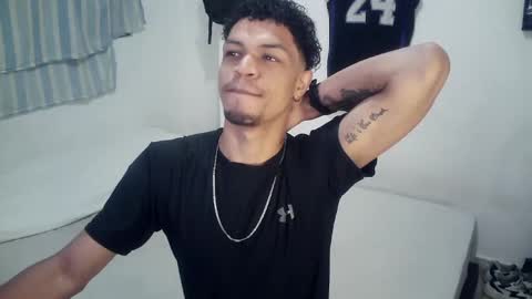 Snapshot of rocco99xx chatting on 10-20-25, 12:27 Rocco online show from 10-20-25, 12:27