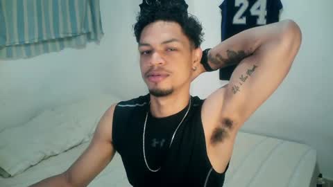 Snapshot of rocco99xx chatting on 11-03-25, 01:01 Rocco online show from 11-03-25, 01:01