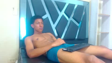 ROCCO  online show from 10-21-25, 08:09