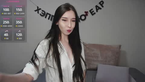 Snapshot of rocketsgirl chatting on 12-25-24, 08:29 rocketsgirl online show from 12-25-24, 08:29