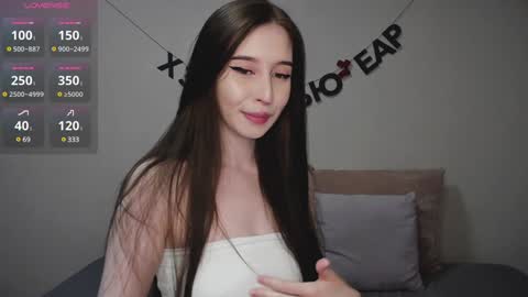 Snapshot of rocketsgirl chatting on 01-19-25, 05:48 rocketsgirl online show from 01-19-25, 05:48