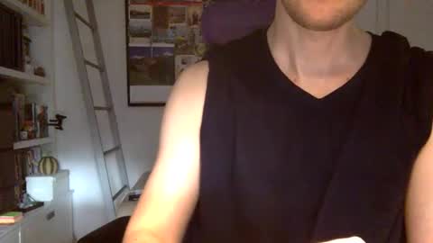 Snapshot of rocketviper chatting on 09-09-25, 04:28 RocketViper online show from 09-09-25, 04:28