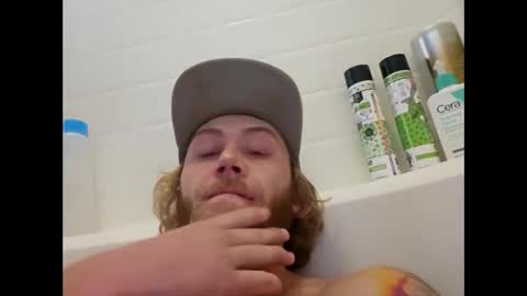 Snapshot of rockhardsurfers chatting on 02-26-25, 12:25 rockhardsurfers online show from 02-26-25, 12:25