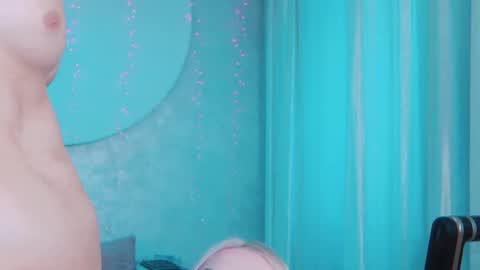 Lina and Den online show from 02-01-26, 07:07