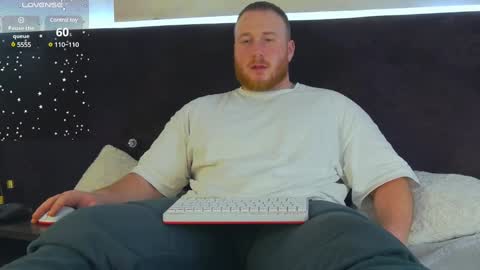 Snapshot of roddy_riss chatting on 01-14-25, 06:07 Roddy online show from 01-14-25, 06:07