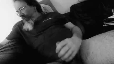 rodeo38 online show from 04-12-26, 06:57