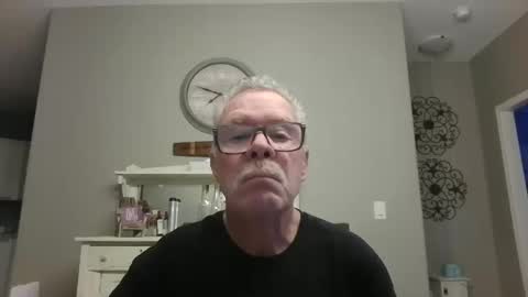 Snapshot of rodied chatting on 10-12-25, 02:49 rodied online show from 10-12-25, 02:49