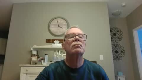 Snapshot of rodied chatting on 10-26-25, 10:58 rodied online show from 10-26-25, 10:58