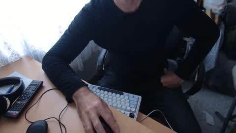 rokettttt online show from 11-22-25, 09:30