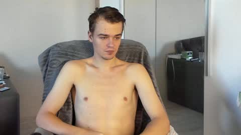 Snapshot of rokko_diamond777 chatting on 12-25-24, 11:54 taylor fox online show from 12-25-24, 11:54