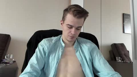 Snapshot of rokko_diamond777 chatting on 02-08-25, 10:29 taylor fox online show from 02-08-25, 10:29