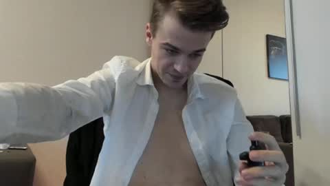 Snapshot of rokko_diamond777 chatting on 02-13-25, 11:28 taylor fox online show from 02-13-25, 11:28