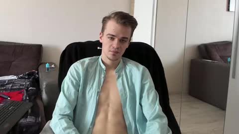 Snapshot of rokko_diamond777 chatting on 02-22-25, 09:56 taylor fox online show from 02-22-25, 09:56