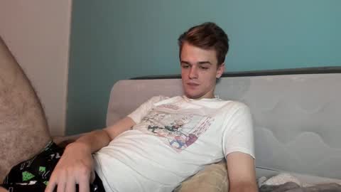 Snapshot of rokko_diamond777 chatting on 09-20-25, 06:09 taylor fox online show from 09-20-25, 06:09