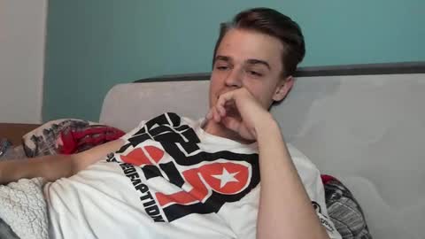 Snapshot of rokko_diamond777 chatting on 09-23-25, 09:07 taylor fox online show from 09-23-25, 09:07